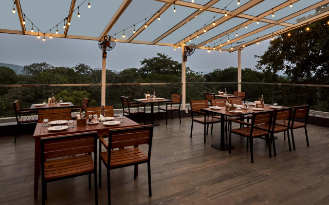 Отель The Passport