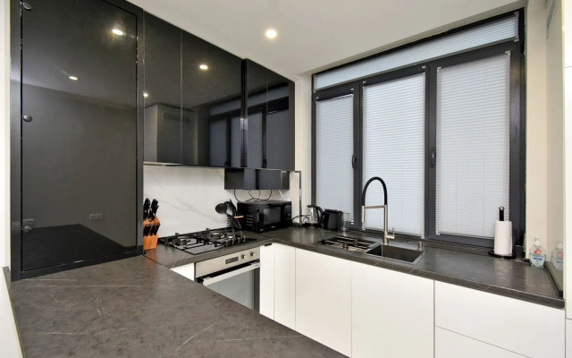 2-Komn. Kvartira Na Ul. Saryyana Flat