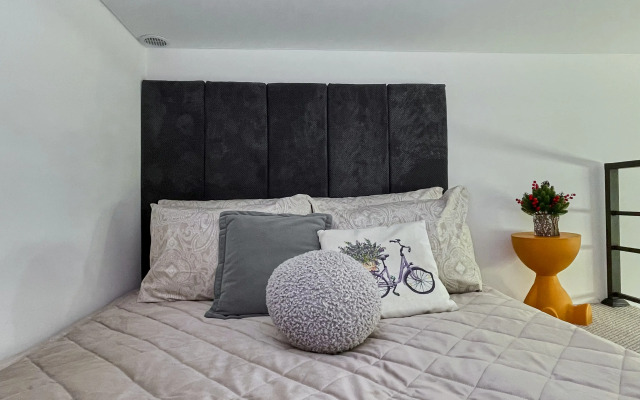 Апартаменты Двухуровневая Студия от FolkFort