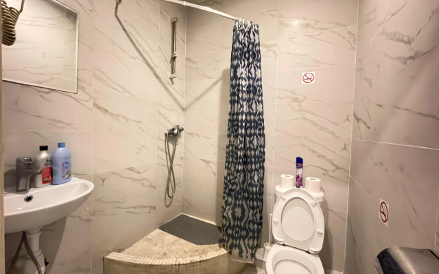 Na Ulitse Lyotchika Ulyyanina 7B Flat