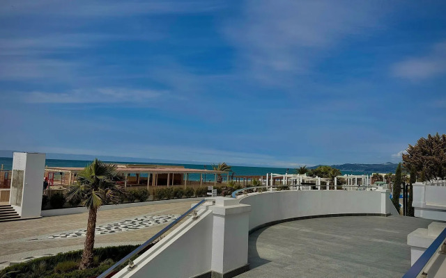 Апартаменты 22 на Ривьерском переулке 7