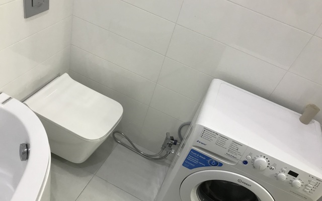 Shikarnaya Stalinka Na Prospekte Lenina Apartments