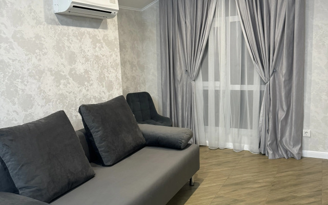 NovayaS Vidom Na More Flat