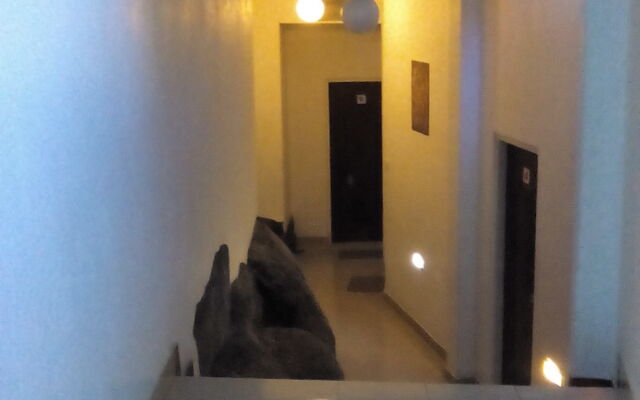 Blackwood  Hotel