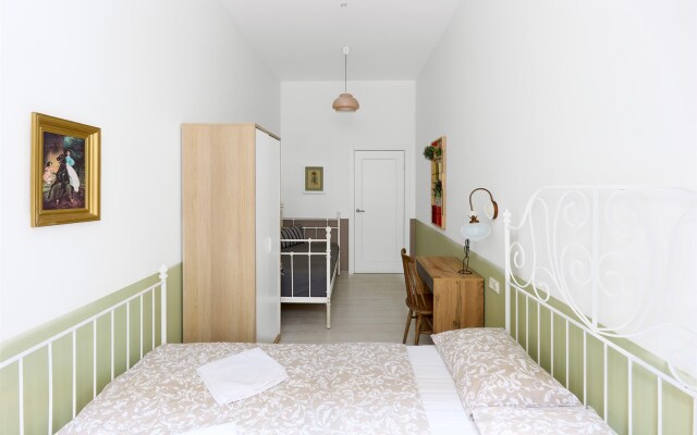 Soul Kitchen Living quarters