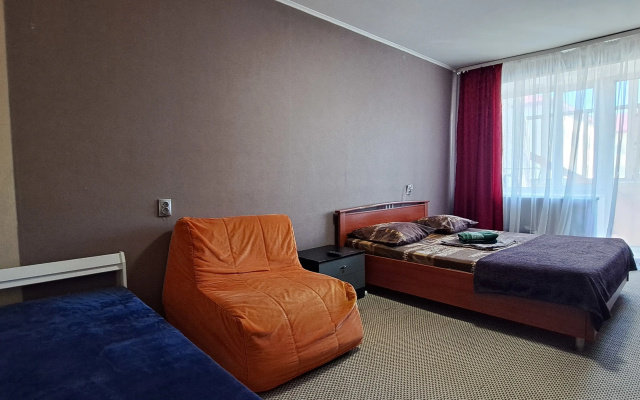 Квартира на Космонавтов 35 кв 44