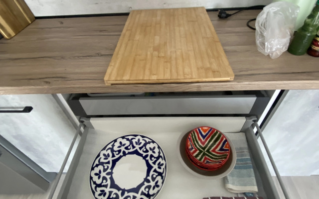 Yevrodvushka Na Mirnoy Flat