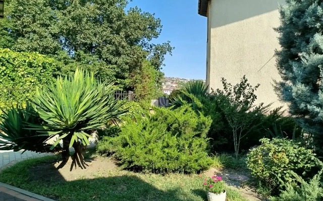 Апартаменты Коттедж. Уютный дом