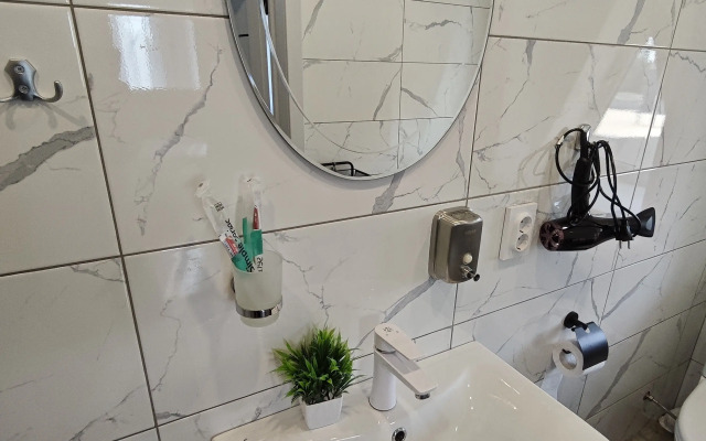 Na Krasnoy Armii 136/13 Apartments