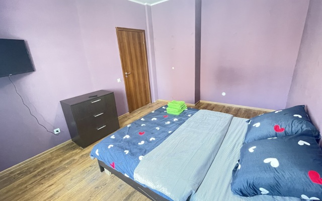 Vertoletnaya 4/2 Apartments