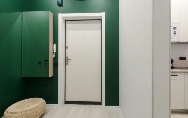 Uluchshennye s Krovatyu i Divanom v Istoricheskom Centre 37m Apartments