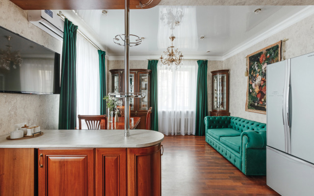 Uyutnaya v Tsentre Flat