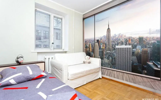 Апартаменты Обойная 4/1