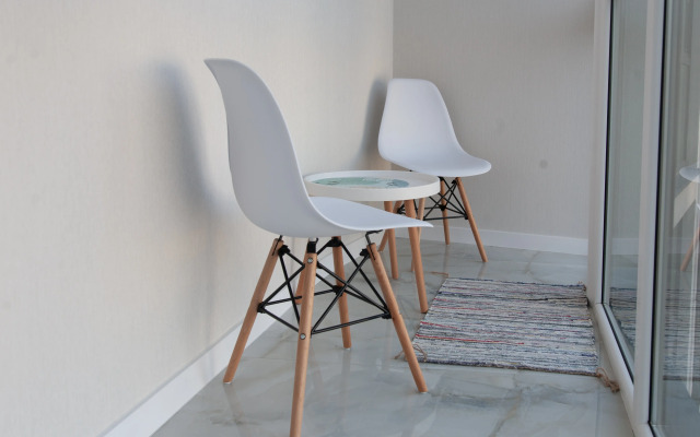 Na Turgeneva Flat
