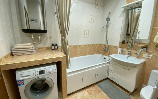 Yevrodvushka Na Larina S Vidom Na Mishennuyu Sopku Flat