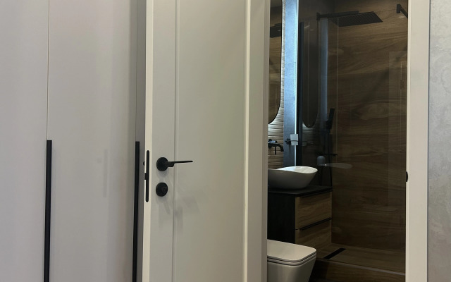 Uyutnaya Ryadom S Korolevskimi Vorotami Flat