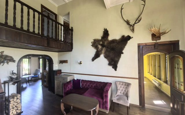 Co Svoim Bannym Kompleksom I Baccejnom Private House