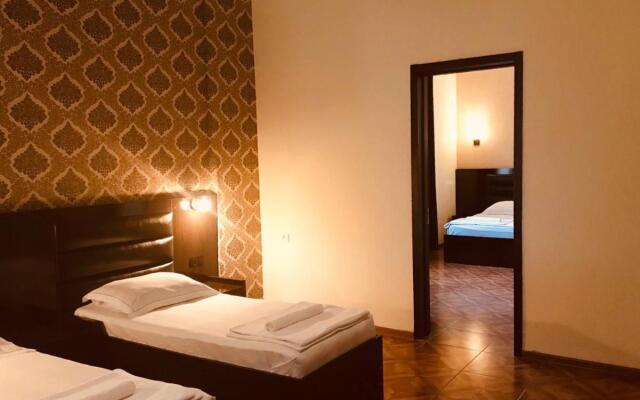 Irise Hotel