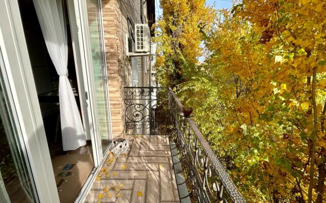 Uyutnye V Centre Volgograda Apartaments