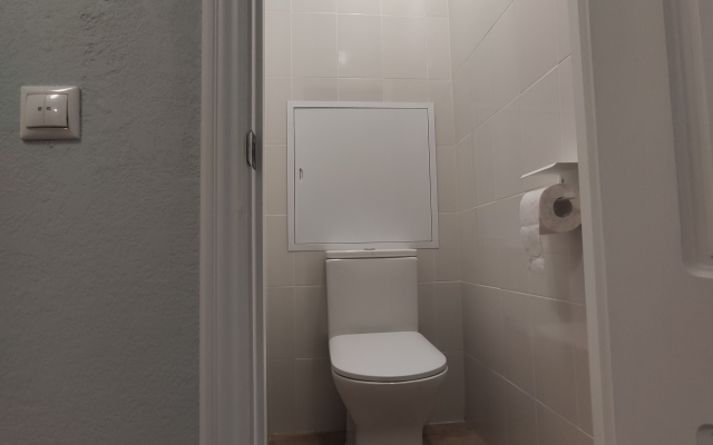 Na Plescheeva 8 Apartments