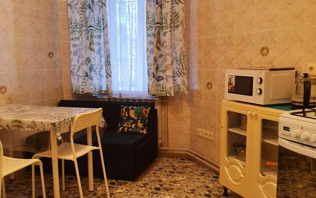 Na Ulitse Khrulyova 11 Flat