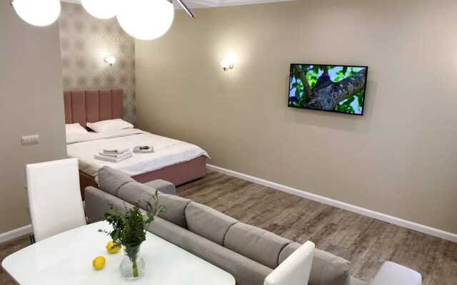Chally Yar Apartments