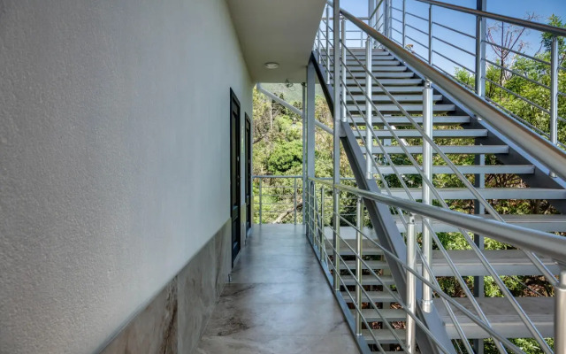 Apartments 5 Na Mira