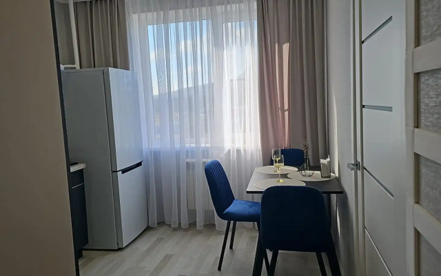 Квартира Рядом с Аэропортом и Автовокзалом