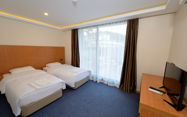 Saatli Hotel