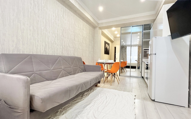 Apartments Alfa Chernomorskaya 4