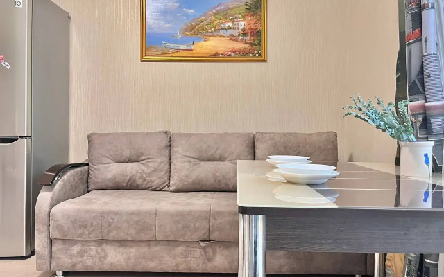 Апартаменты На Революции 52В