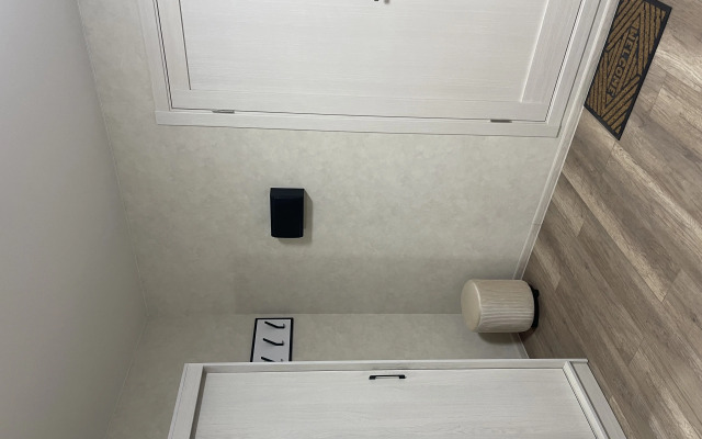 Dvukhkomnatnaya Voroshilova 2А Flat