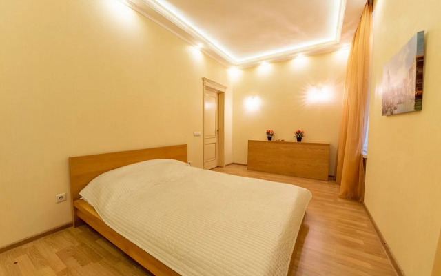 Na Ulitse Glinki 1 Flat