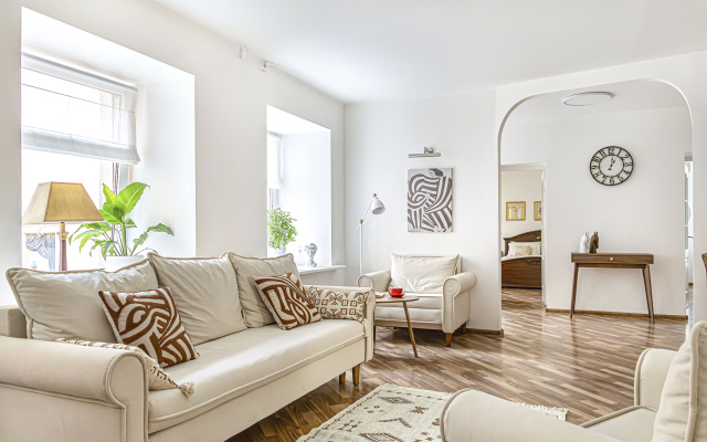 Апартаменты Deluxe Apartment Конюшенная