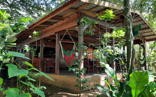 Бунгало Mombacho Lodge