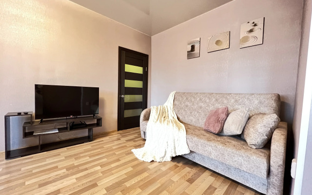 Квартира Просторная двухкомнатная на Каховской