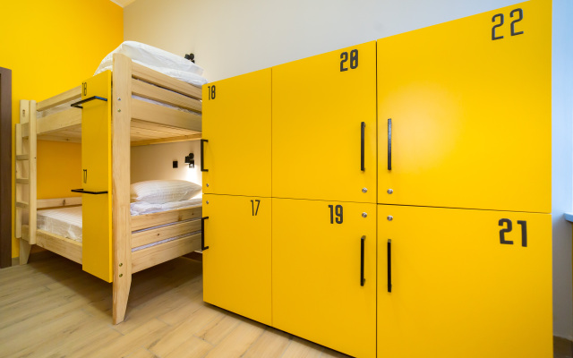 Bee Station Hotel
