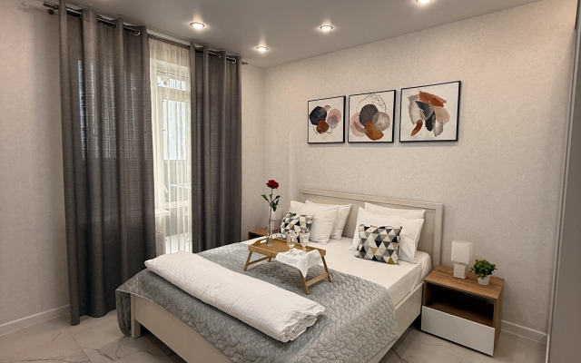 Апартаменты Большая квартира в центре Самары на набережной