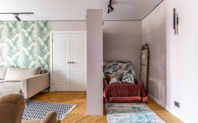 Ekstravagantnaya Dvushka V Tsarskom Sele Flat