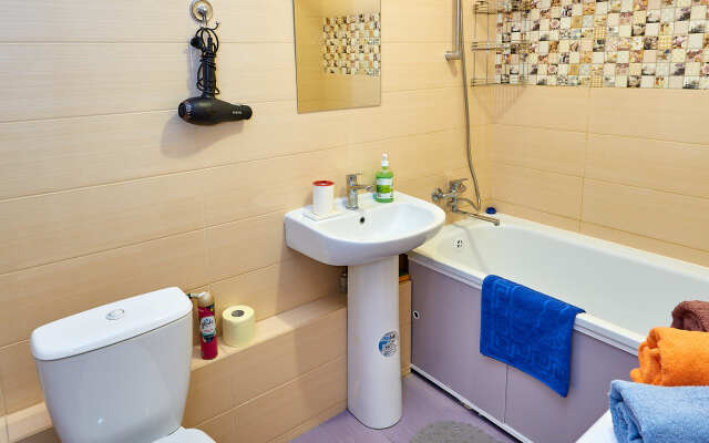 Квартира с Балконом на Артюшкова 27