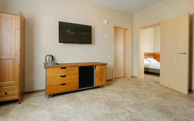 Sun Life Hotel