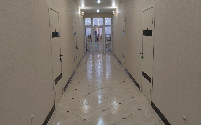Robert I Oksana Guest house