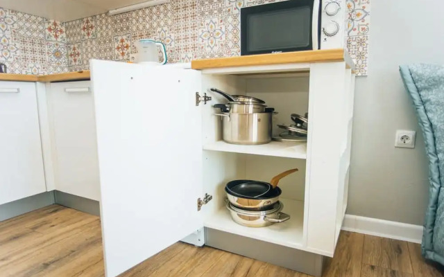 Апартаменты Uzorapart Просторная Евродвушка у Пляжа Алексино с Видом на Закат