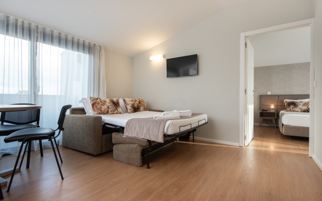 Essence  Inn Marianos Hotel