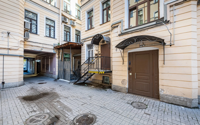 Меблированные комнаты 51 на Суворовском Проспекте