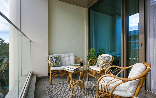 Sky Plaza Apartments
