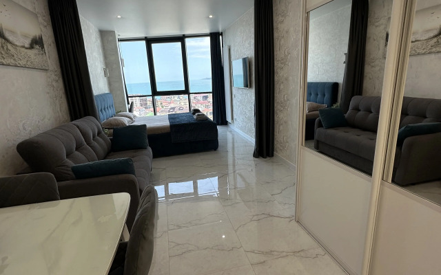 S Bassejnom ZhK Morskaja Simfonija Apartments