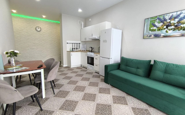 Prostornaya V Tsentre Vyborga S Parkovkoy Flat