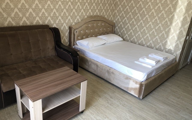 Izumrud Guest house