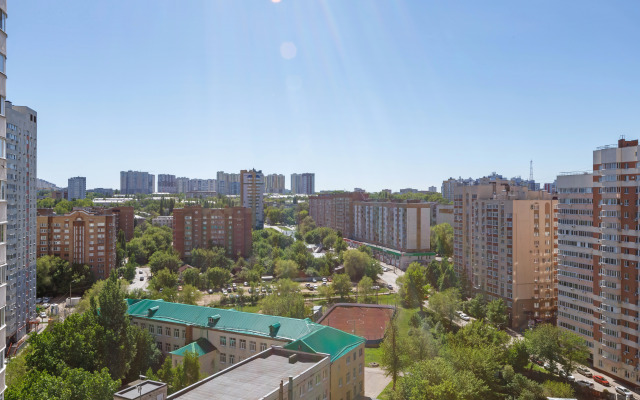 Апартаменты на Революционной 4